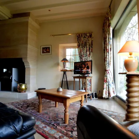 Spacious House Near The Historic Town Of Bayeux And Only 9km From The Sea