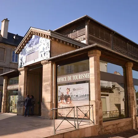 Spacious House Near The Historic Town Of Bayeux And Only 9km From The Sea